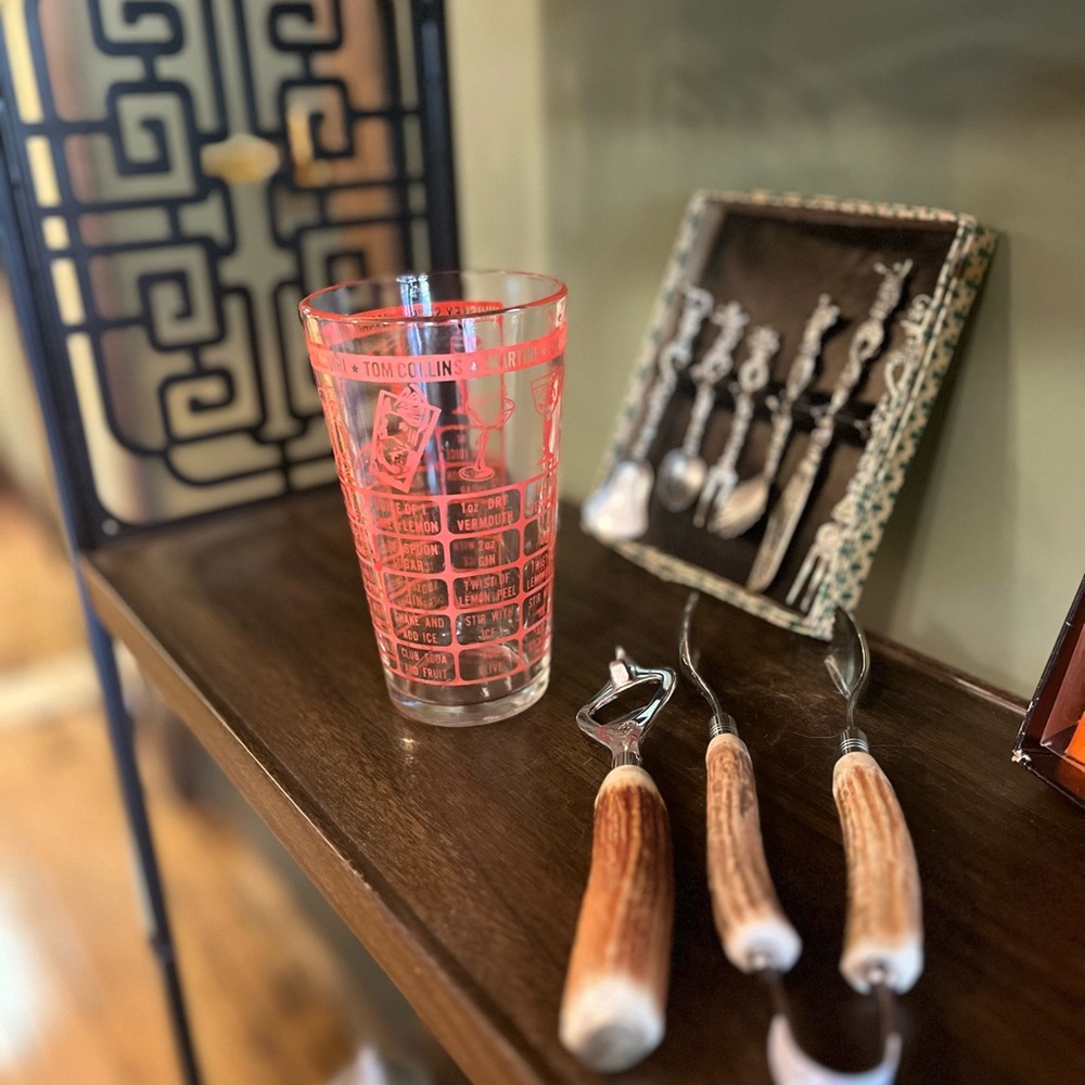 Vintage Midcentury Federal Glass Cocktail Shaker - Picture 5 of 5